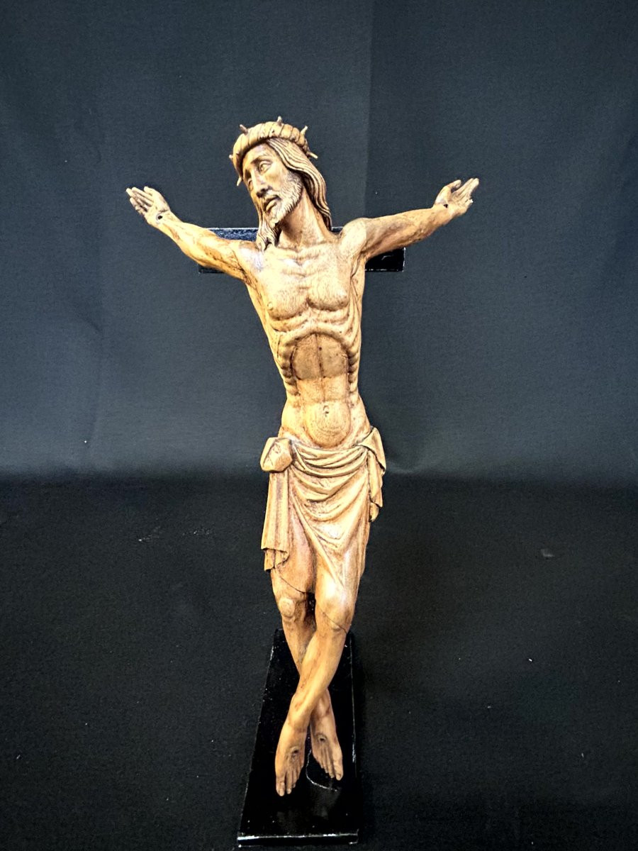 Scultura lignea  rappresentante Cristo-photo-7