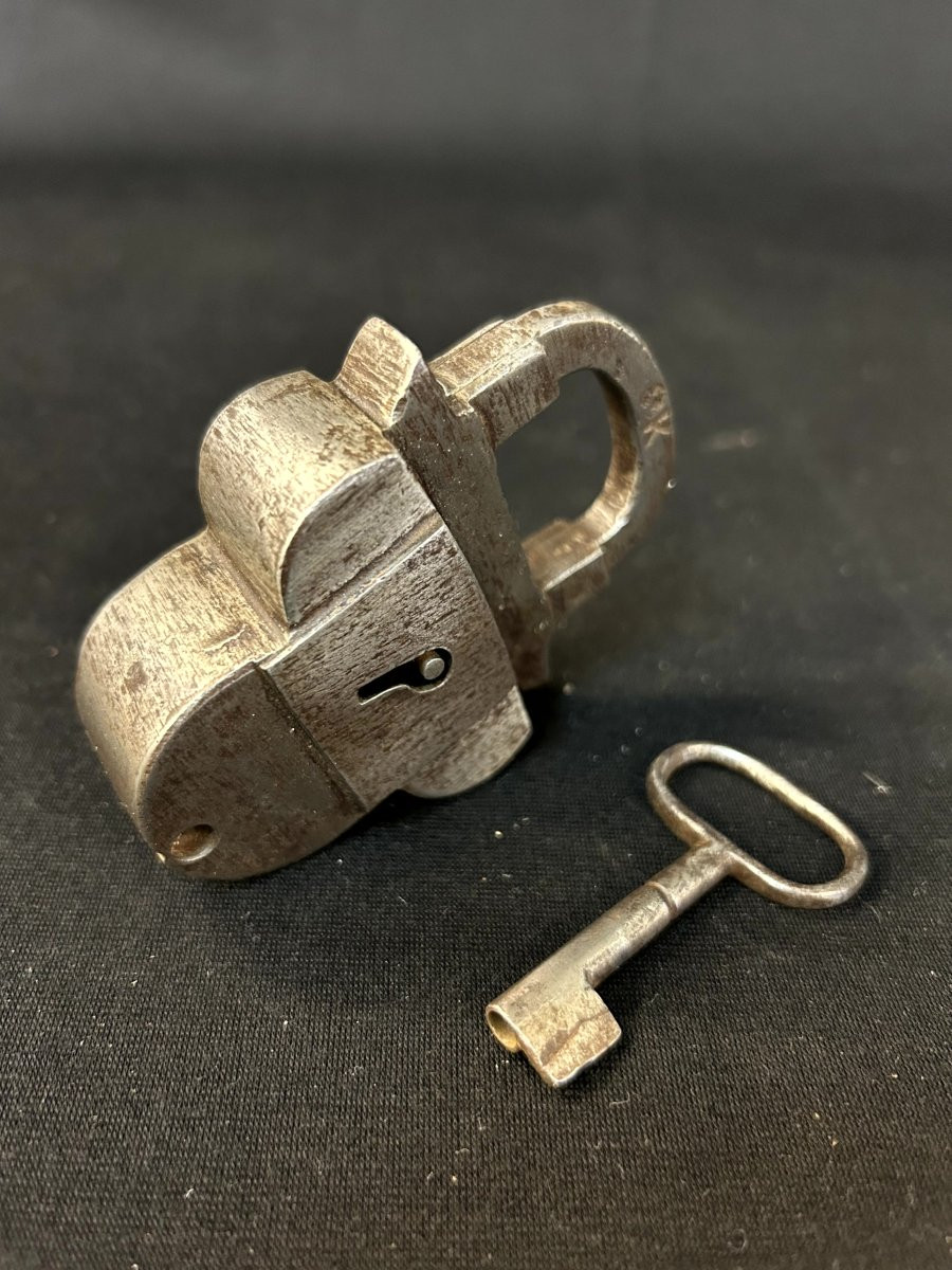 Lucchetto in ferro forgiato con chiave originale-photo-4