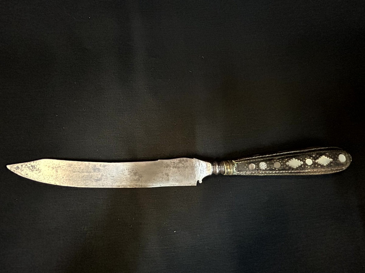 Coltello da caccia in ferro forgiato