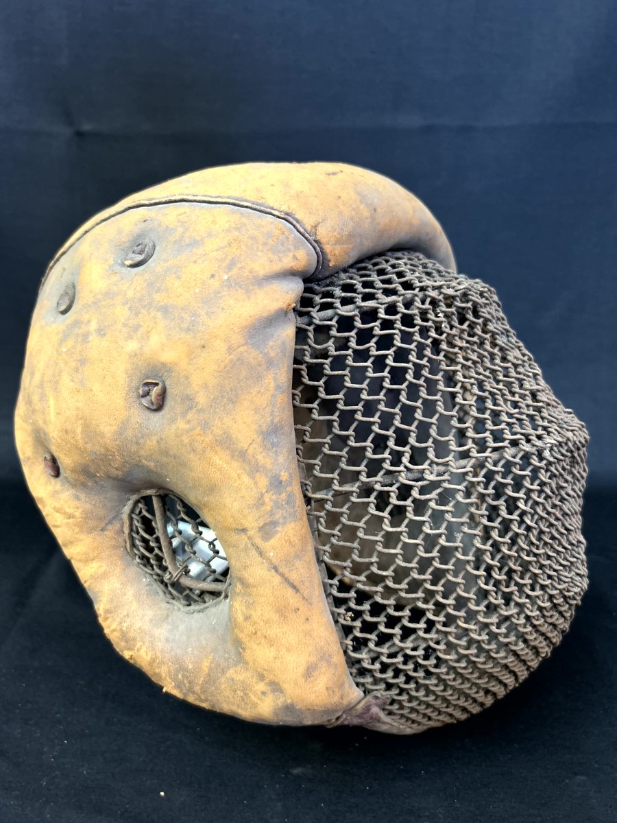 Maschera da scherma in ferro forgiato