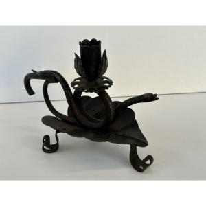 Candeliere in ferro forgiato 