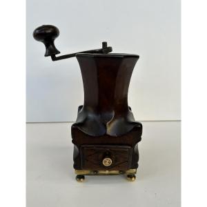 Macinacaffe'  in  legno