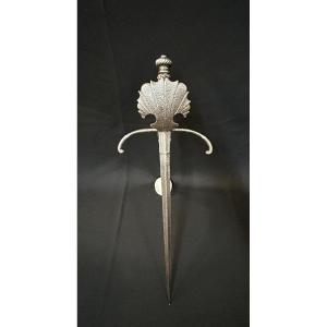 Daga in ferro forgiato