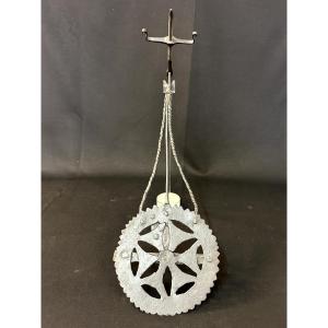 Tre piedi in ferro forgiato da camino