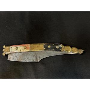 coltello in ferro forgiato