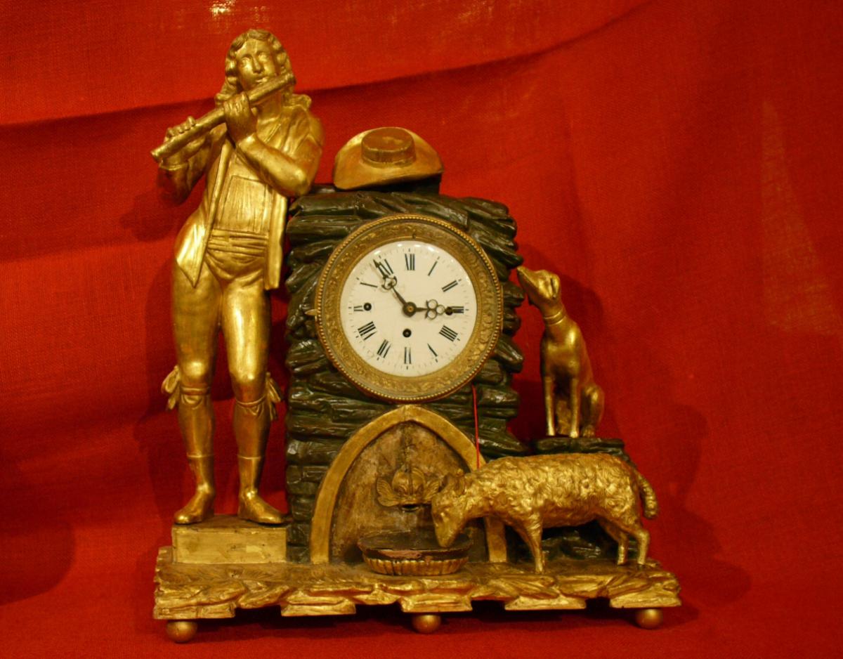 Horloge  En Bois Dore  'Berger Au Flute'