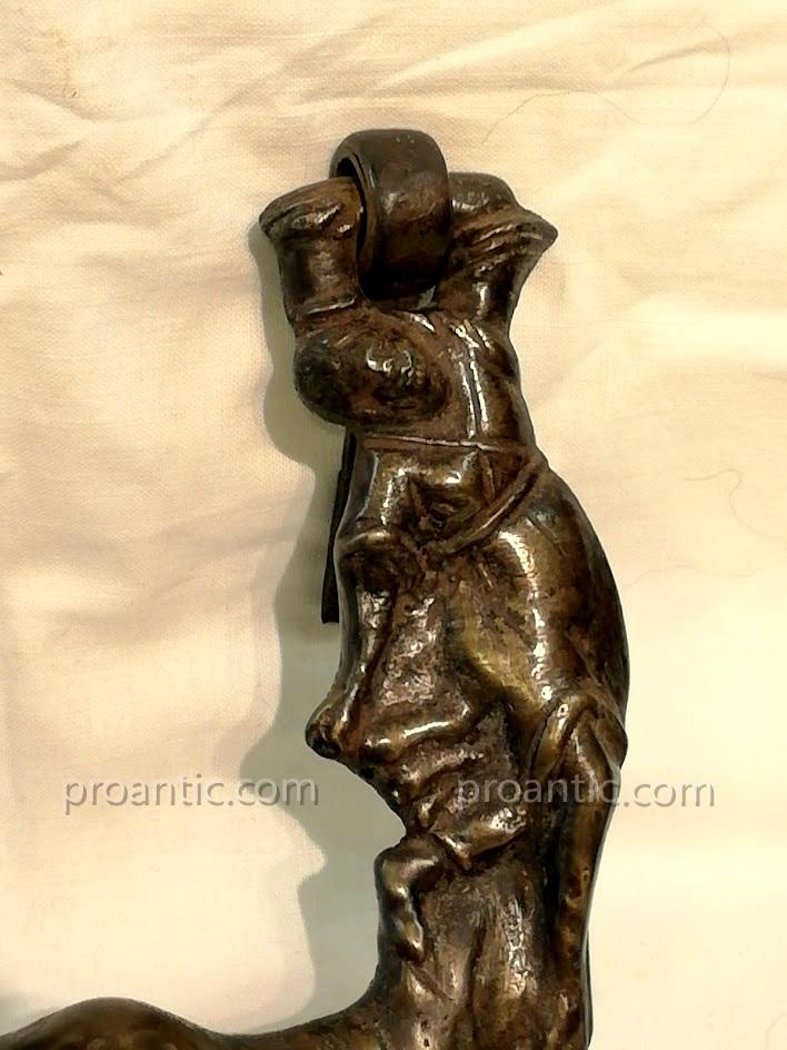 Poignee Renaissance En Bronze Sculpte'-photo-3