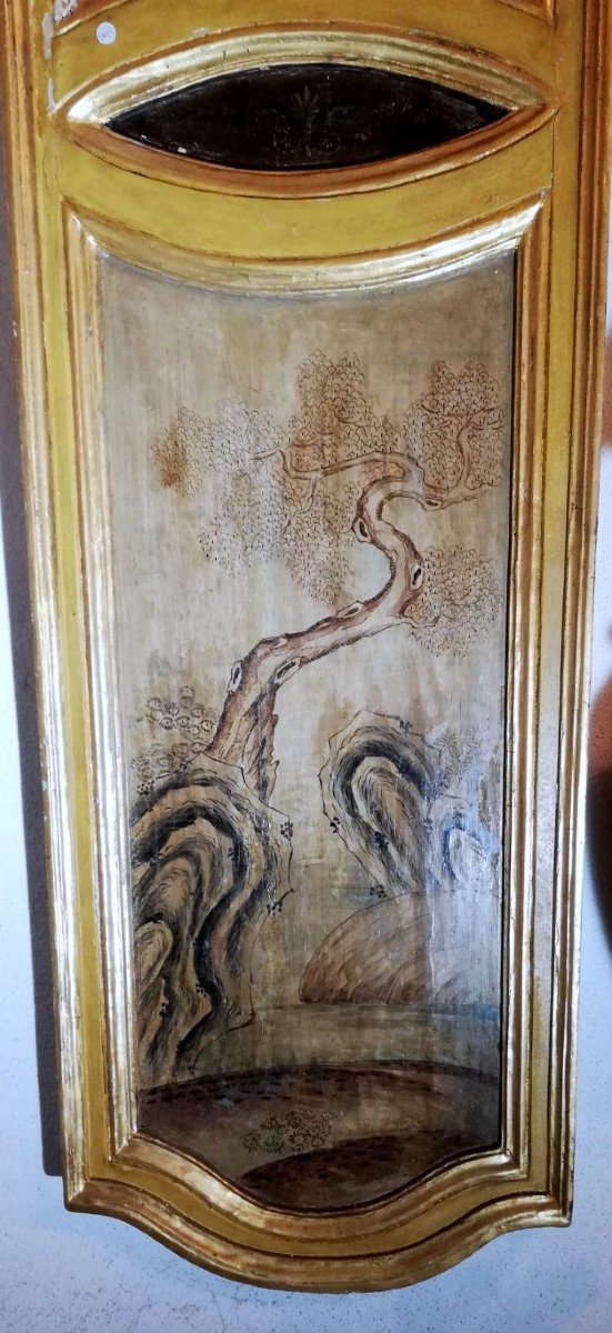 Une Rare Paire d'Elements De Boiserie En Bois Peint Avec Scenes De Chinoiserie. Italie, XVIII° -photo-2