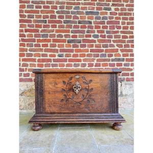 Chest In High Period Oak From XVII Eme Century 