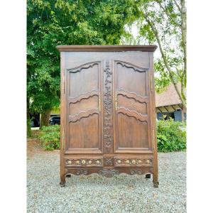 Louis XV Period 18th Century Oak Lorraine Wardrobe