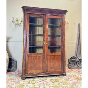 19th-century Restoration Period Flame Mahogany Bookcase 