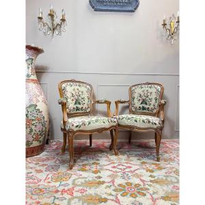 Pair Of Louis XV Style Cabriolet Armchairs In Natural Wood 