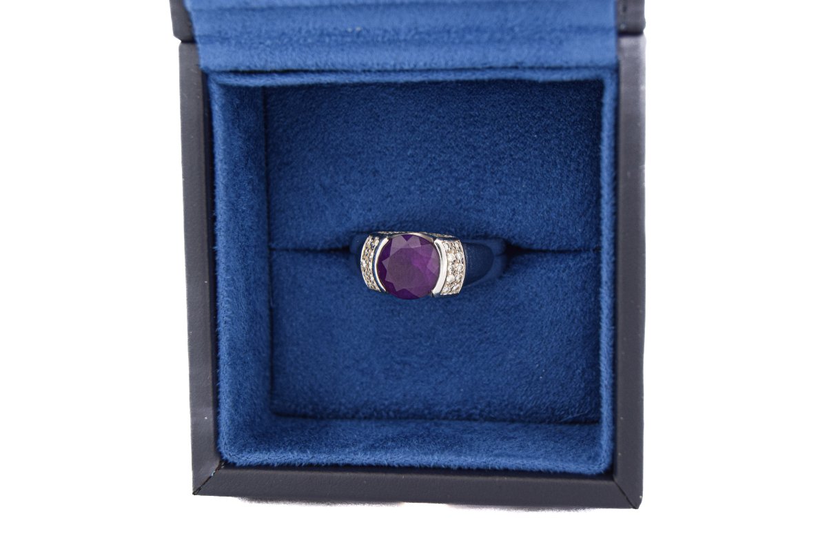 Anello Vintage in Oro 18 Carati con Ametista e Diamanti-photo-1