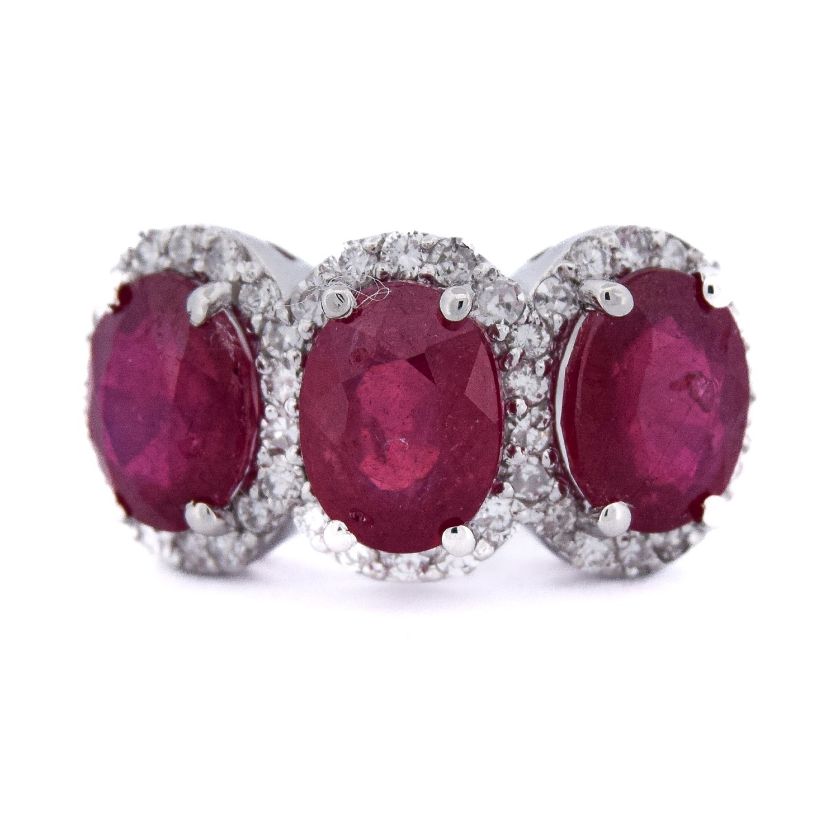 Anello Vintage Oro Bianco 18 kt con Rubini e Diamanti Trilogy    AN351 (07019)