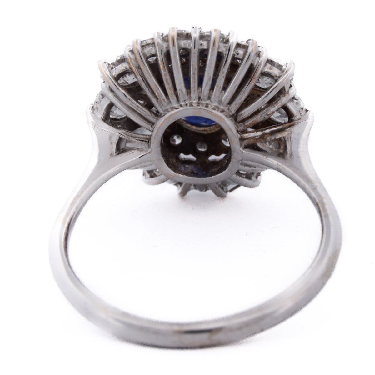 Anello Contemporaneo Oro Bianco 18kt Zaffiro 1.5ct Diamanti 2ct-photo-2