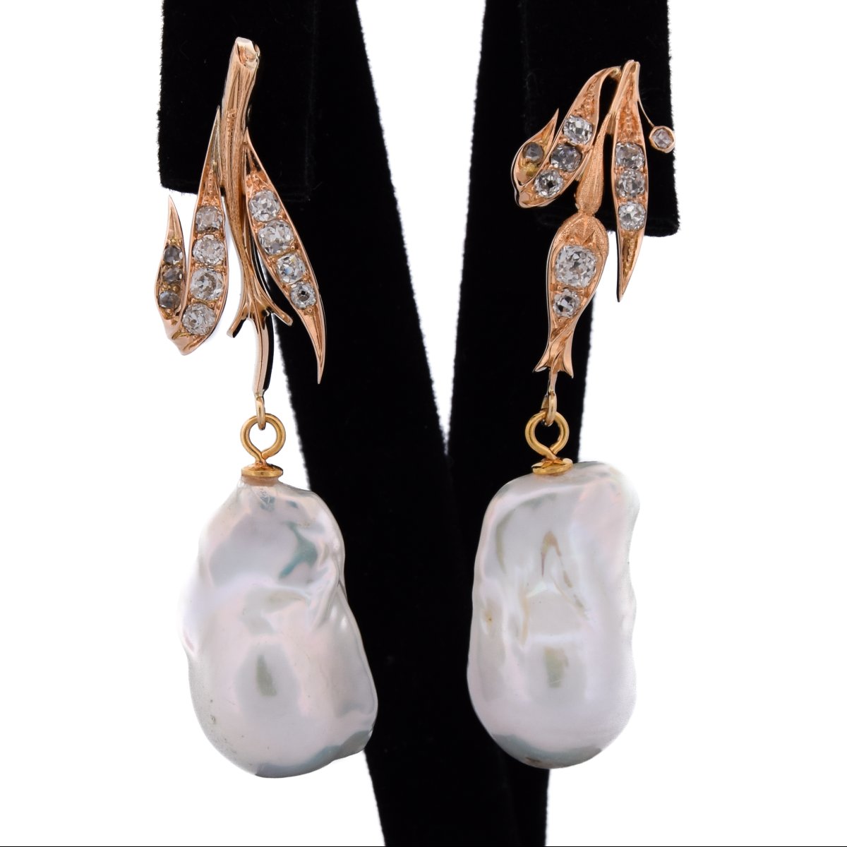 Orecchini Vintage in Oro 18 Carati con Diamanti Old Cut e Perle Barocche Naturali  OR247