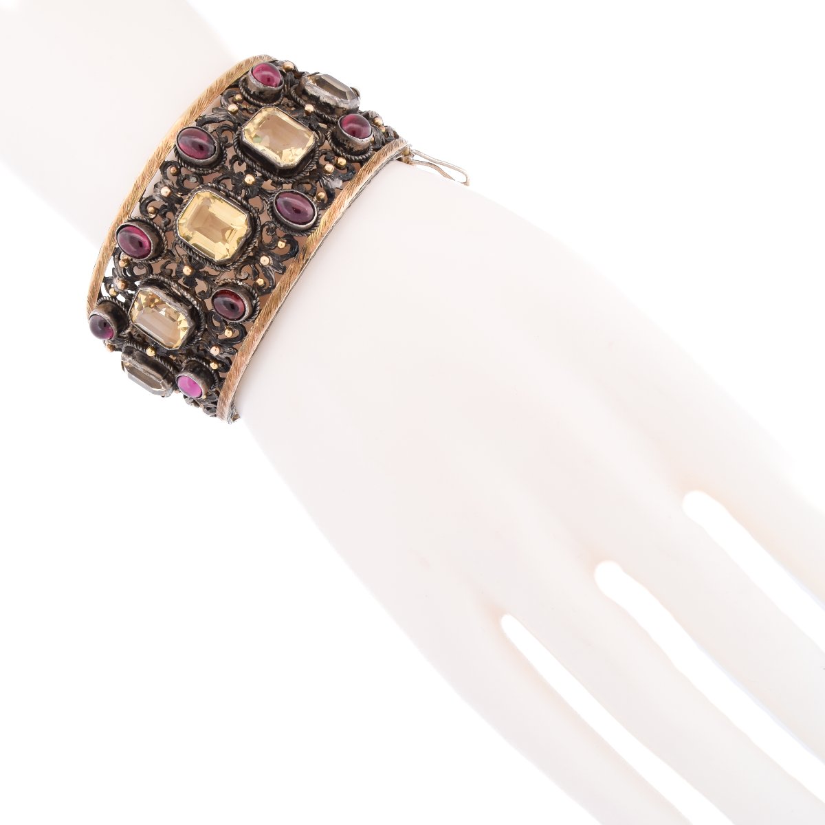 Bracciale Vittoriano di Fine Ottocento in Oro 18 Carati, Argento, Granati e Berilli     BR95-photo-3