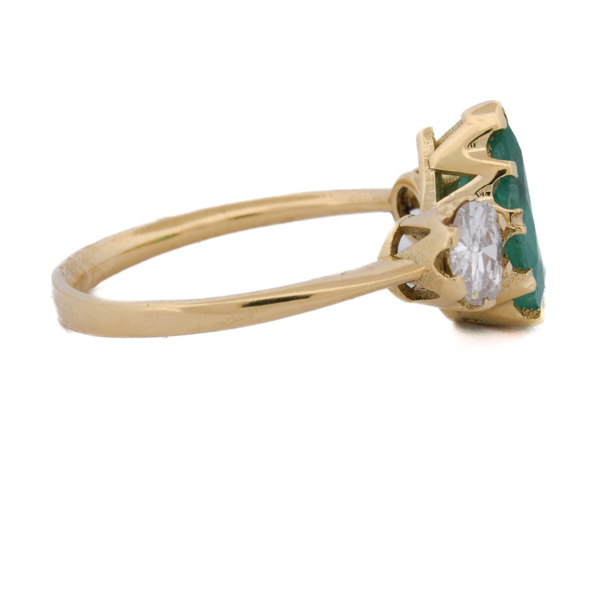 Anello Vintage Trilogy in Oro 18 Carati con Smeraldo a Goccia e Diamanti   AN706 (05119)-photo-3