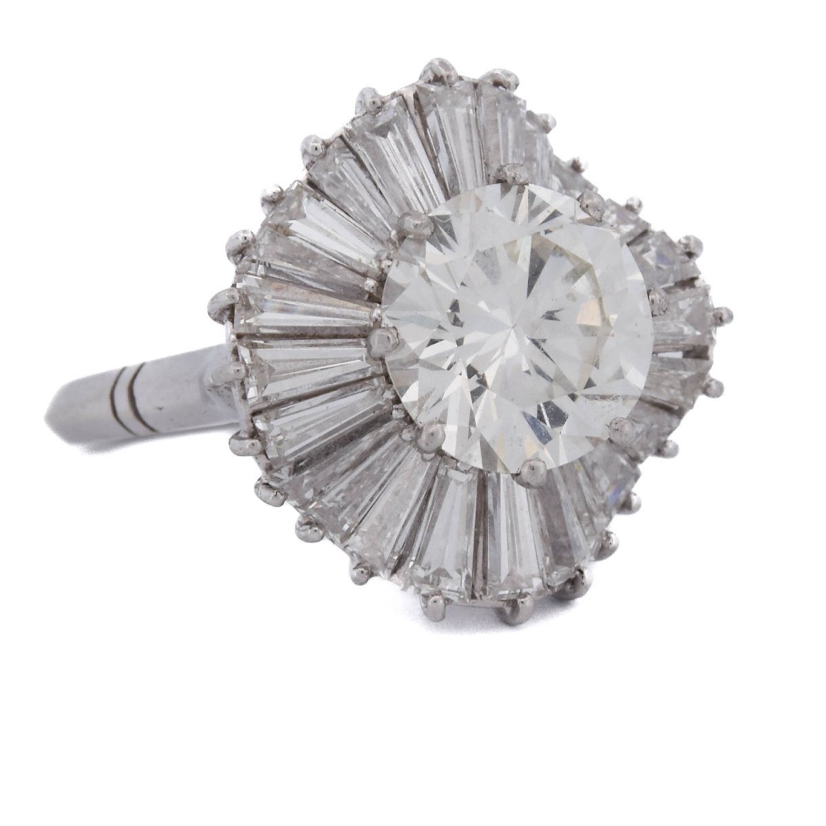 Anello contemporaneo in platino con diamanti a raggiera, 5,20 carati    AN704-photo-2