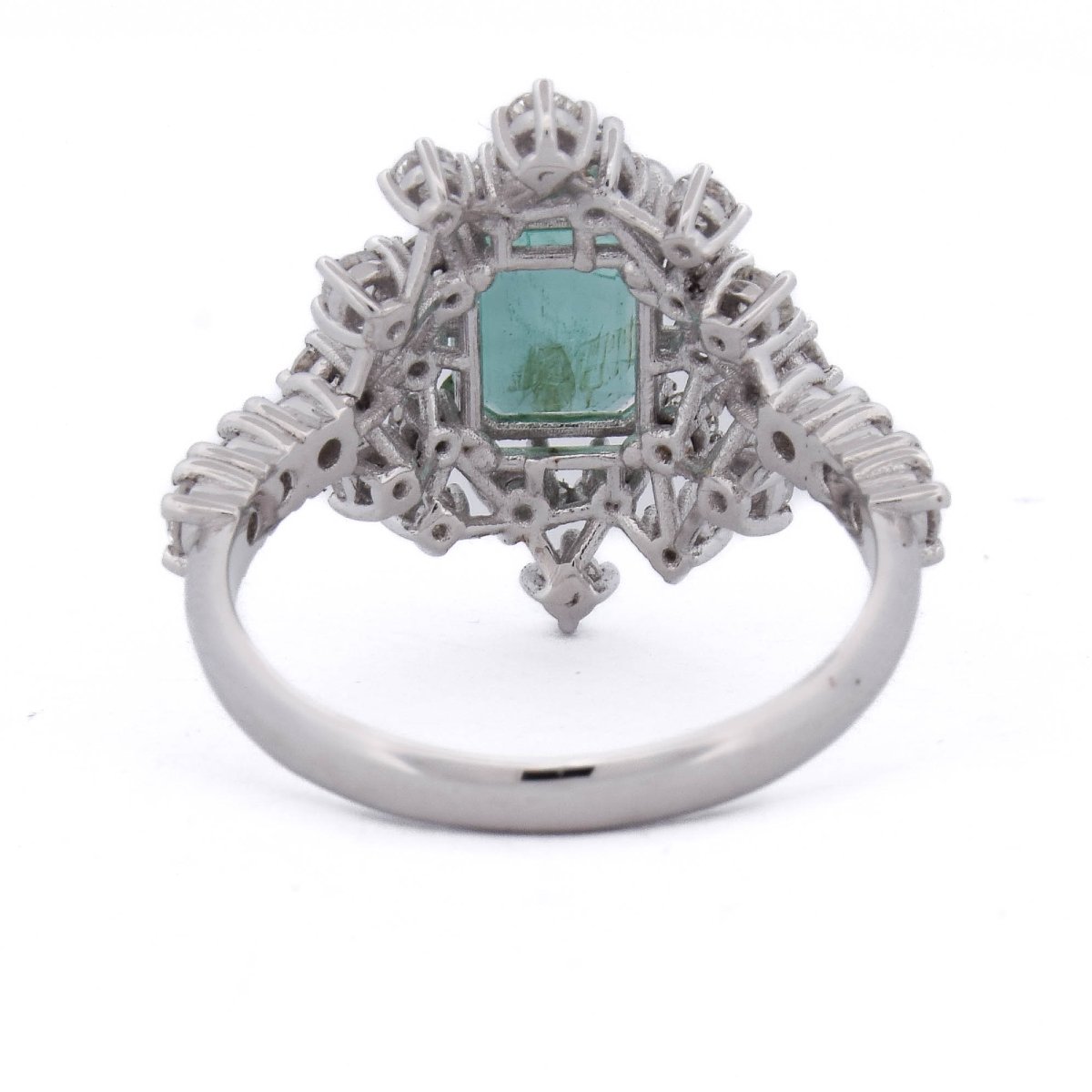 Anello Floreale In Oro Bianco 18 Kt Con Smeraldo 1,80 Ct E Diamanti-photo-4