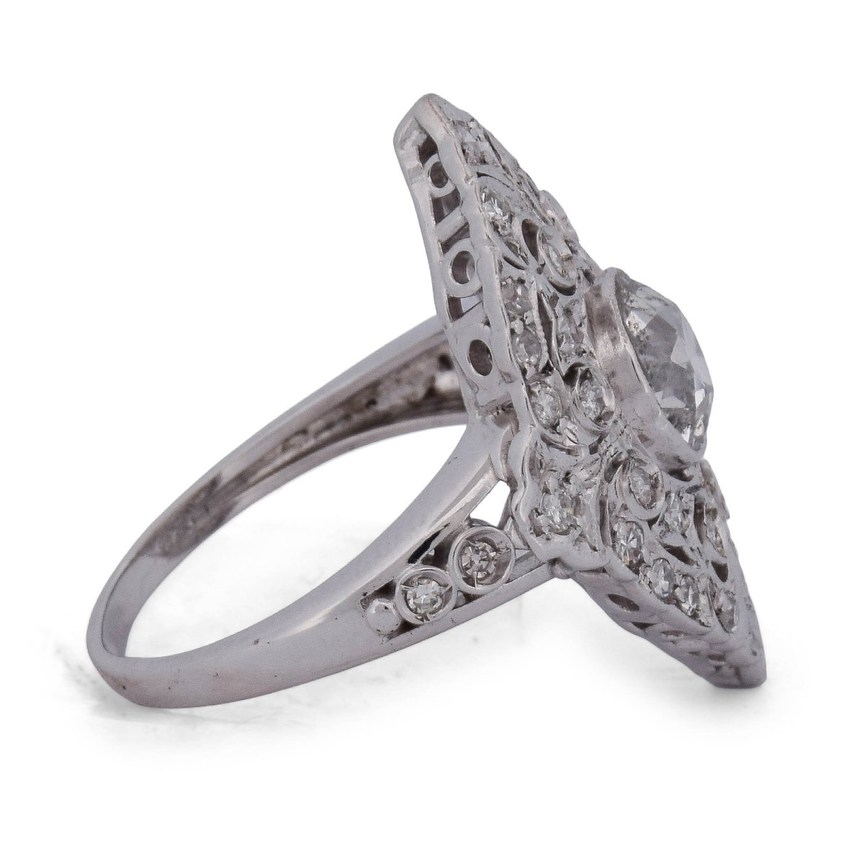 Anello Art Nouveau dei primi del ’900 in oro bianco 18 kt e diamanti-photo-3
