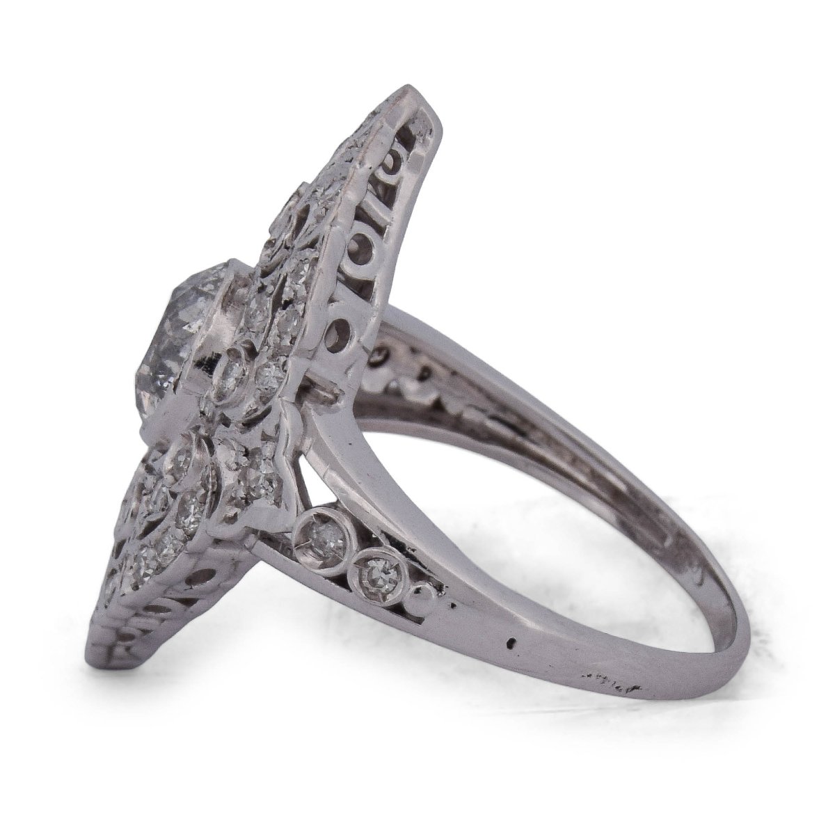 Anello Art Nouveau dei primi del ’900 in oro bianco 18 kt e diamanti-photo-1