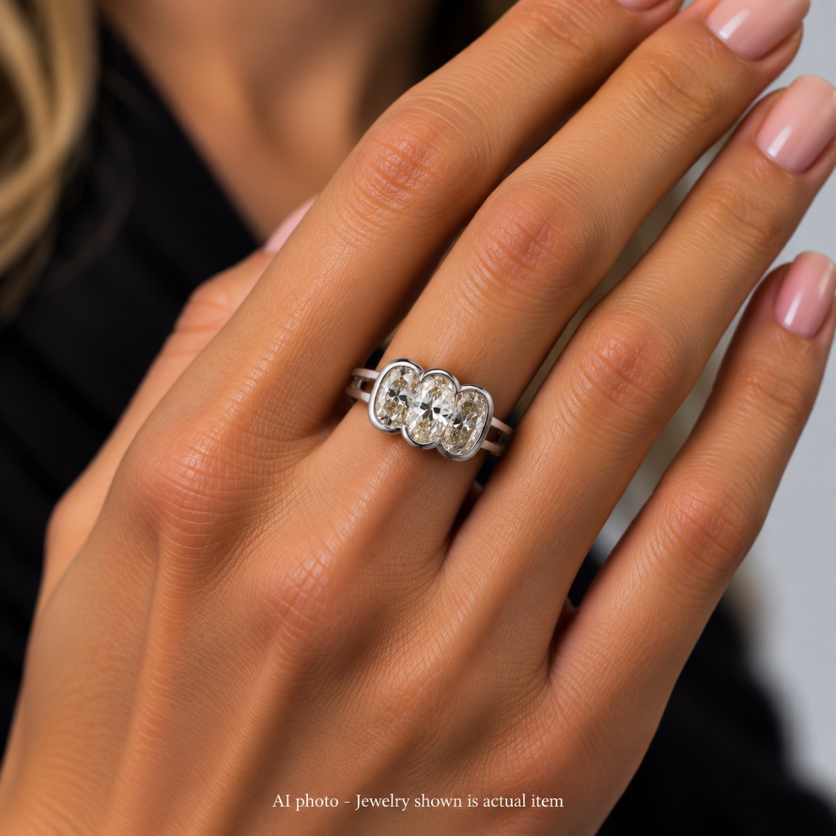 Anello Vintage Trilogy in Oro Bianco 18 KT con Diamanti Old Mine Cut – Circa 1,50 ct  AN327 (00-photo-2