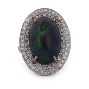 Anello Vintage in Oro Bianco 18 Kt con Opale Naturale da 7,00 Ct e Diamanti  AN161