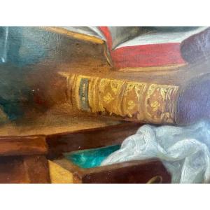 Nature Morte Au Livre Et à La Sculpture 