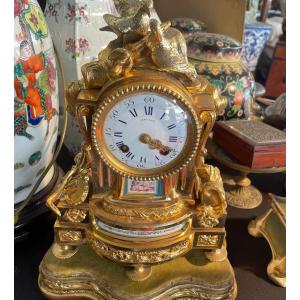 Gilt Bronze And Porcelain Clock