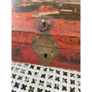 XVIII Eme Chinese Lacquered Wig Box 