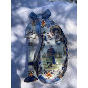 Vichy Earthenware Bagpipe