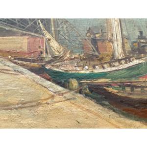 Painter's Palette Animated With A Boat Scene 