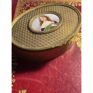 Jewelry Box With Miniature