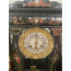 Niii Marquetry Clock 