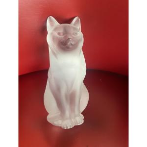 Lalique's Seated Cat
