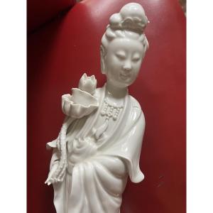 Chinese Woman With Porcelain Lotus Flower 