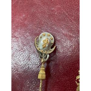 Vatican Swiss Guard Gold Pin