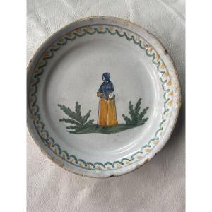 18th Century Earthenware Plate