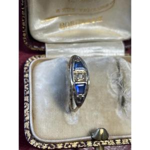 Gold And Art Deco Sapphire Ring