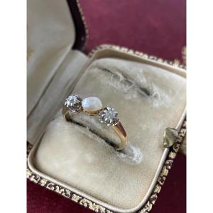 Gold Ring . Pearl And Rose Diamonds