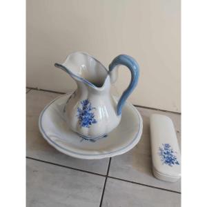 20th Century Toilet Set Signed Delft