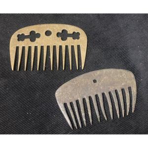 2peignes ´´´cavalry. Revolution / Empire.