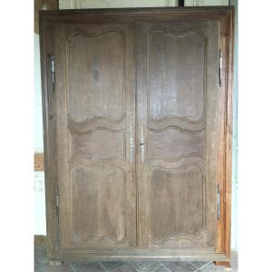 18th Century Oak Wood-paneled Cupboard Front 