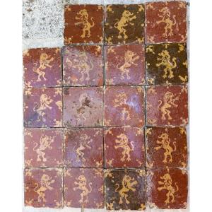 19 Flanders Glazed Terracotta Lion Tiles, 16th Or 17th Century