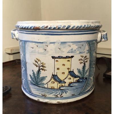 XVIIIth Nevers Bottle Bucket