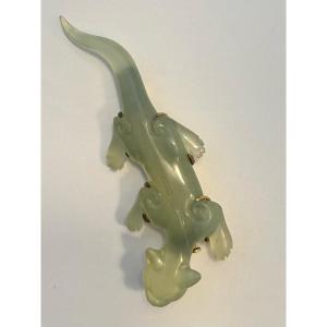 Jade Brooch Depicting A Dragon