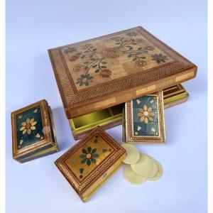 Straw Marquetry Box Containing Six Quadrille Boxes - 18th Century