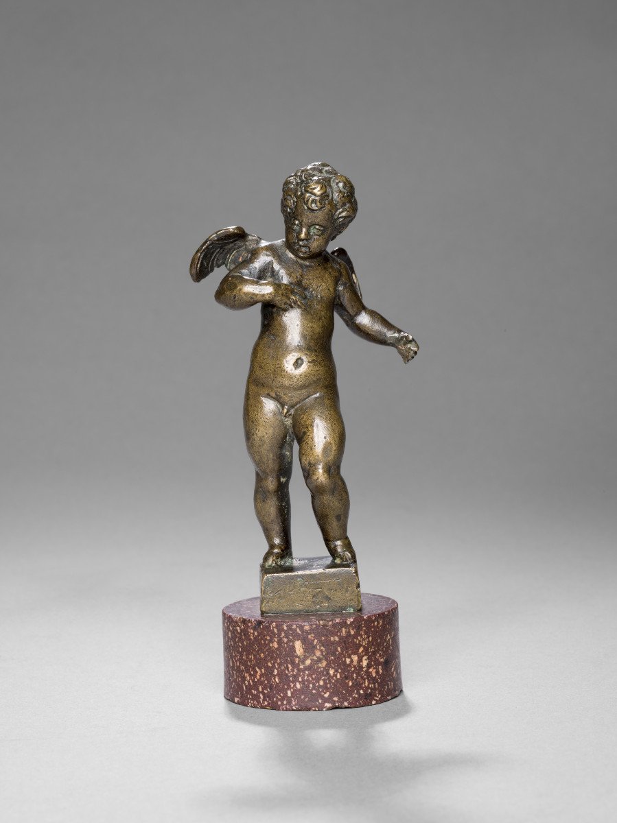 Figura In Bronzo Di Giovane Putto Su Base In Porfido, Bottega Di Roccatagliata