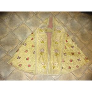 Embroidered Silk Liturgical Chasuble, 18th Century.